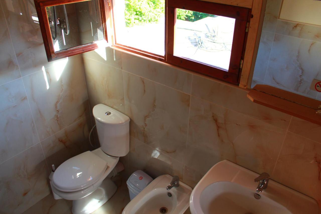 2 Kitarat Bb Bed & Breakfast Vlorë Екстериор снимка