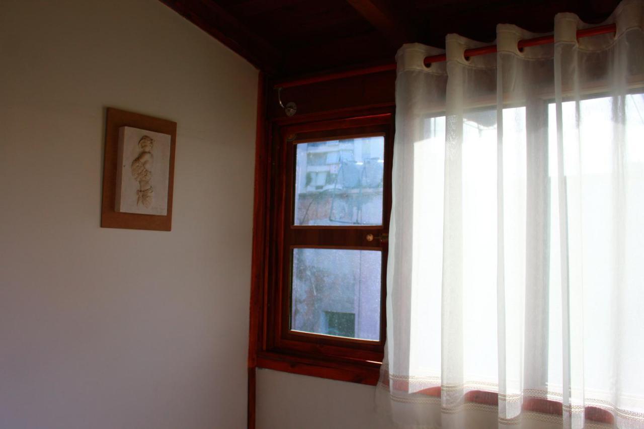 2 Kitarat Bb Bed & Breakfast Vlorë Екстериор снимка