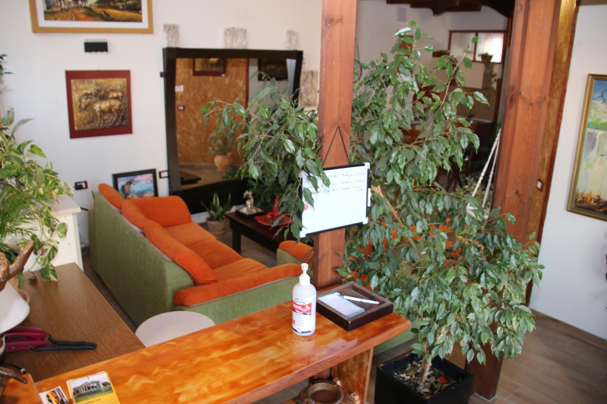 2 Kitarat Bb Bed & Breakfast Vlorë Екстериор снимка